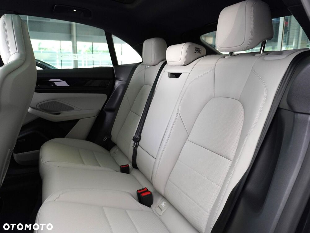 Porsche Macan 4 100kWh - 35