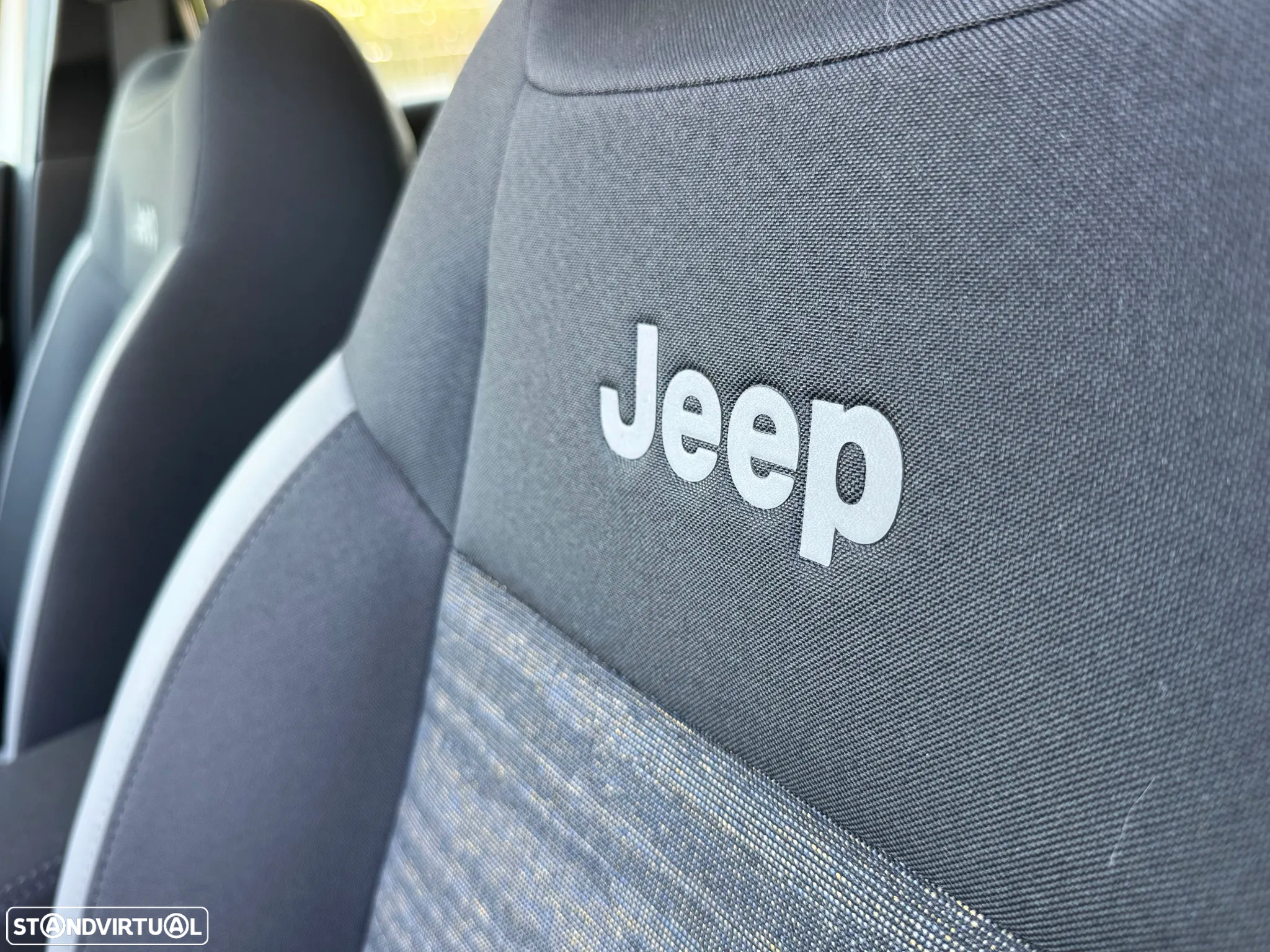 Jeep Avenger 54 kWh Longitude - 37