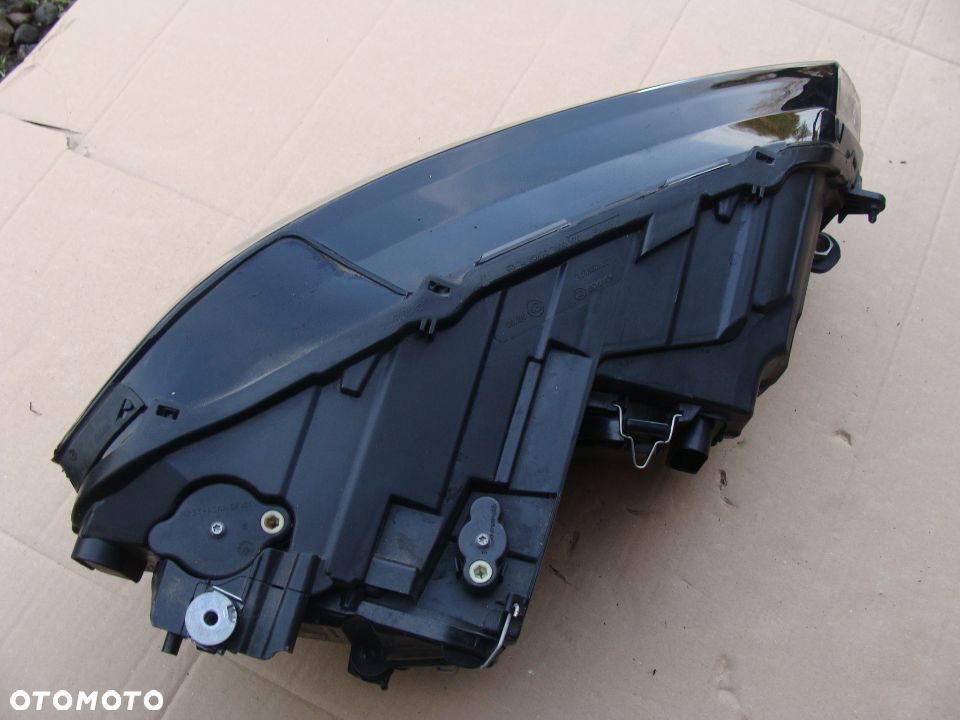 GOLF VII 7 SPORTSVAN LIFT LEWA LAMPA 517941005D - 2