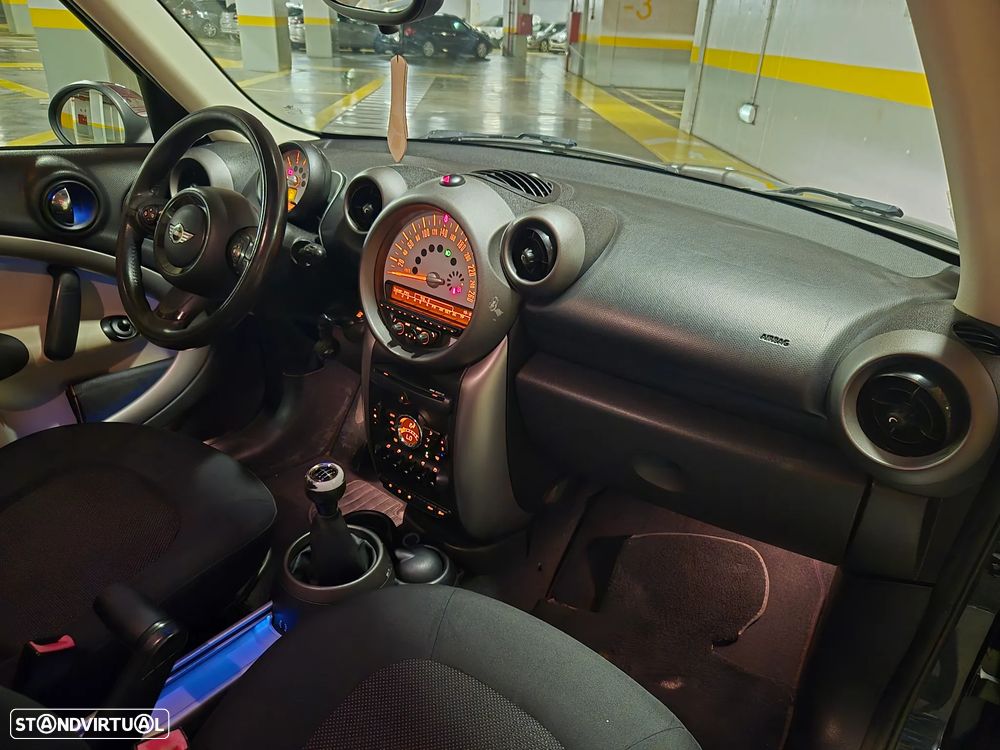 MINI Countryman One D - 39