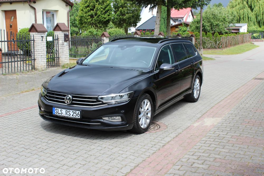 Volkswagen Passat Variant 2.0 TDI SCR DSG Highline - 38