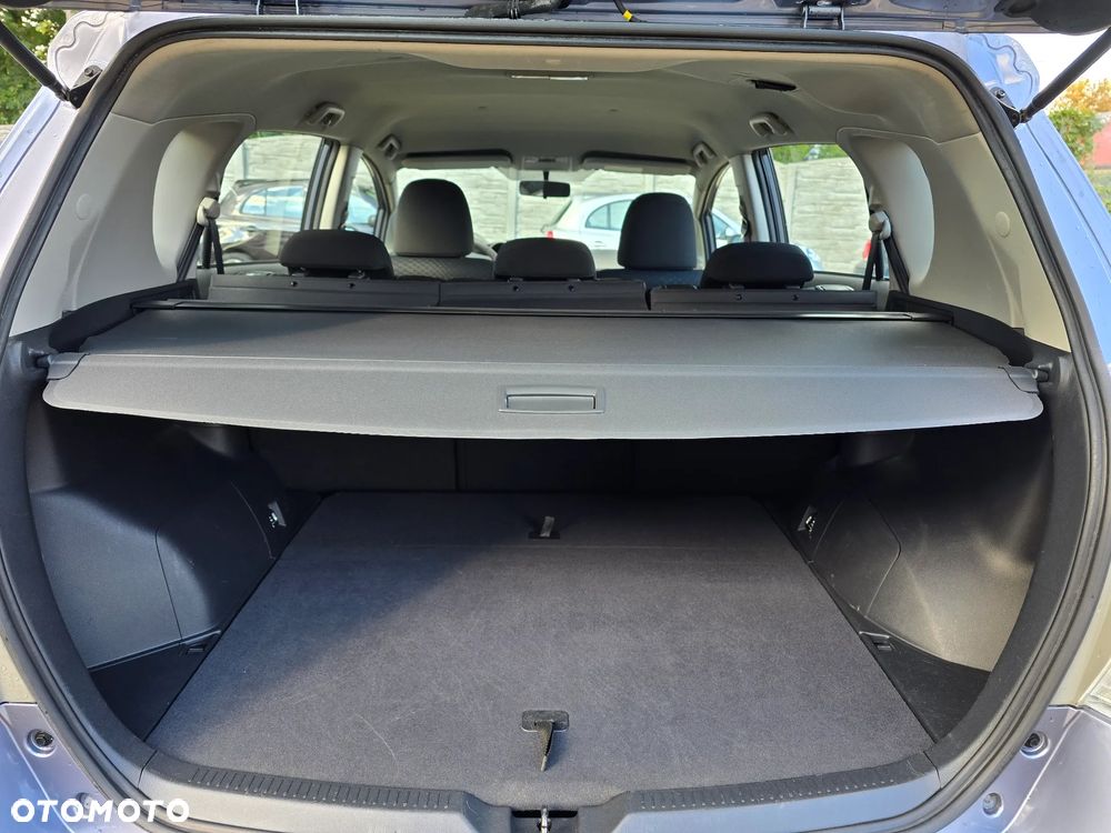 Toyota Verso 1.6 Sol EU5 - 28