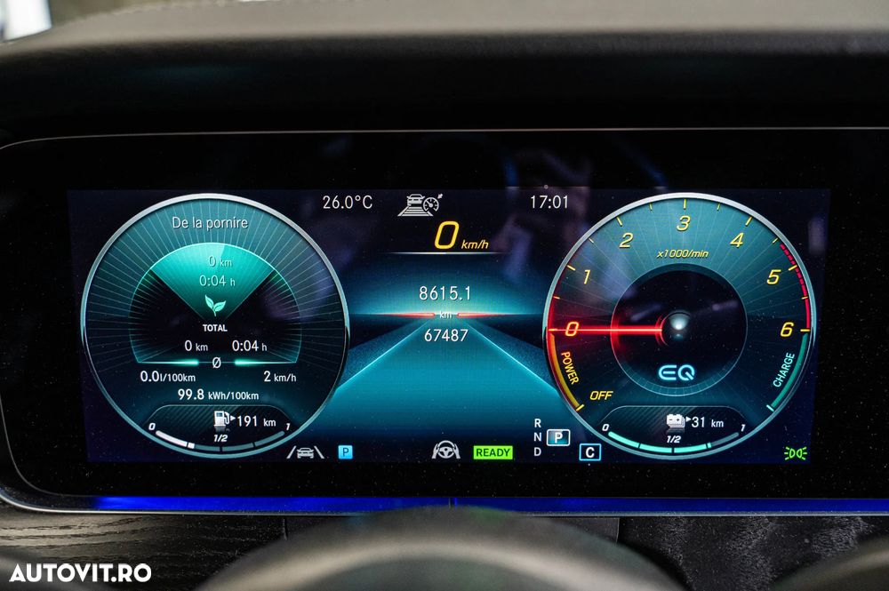 Mercedes-Benz E 300 de 4Matic 9G-TRONIC AMG Line - 22