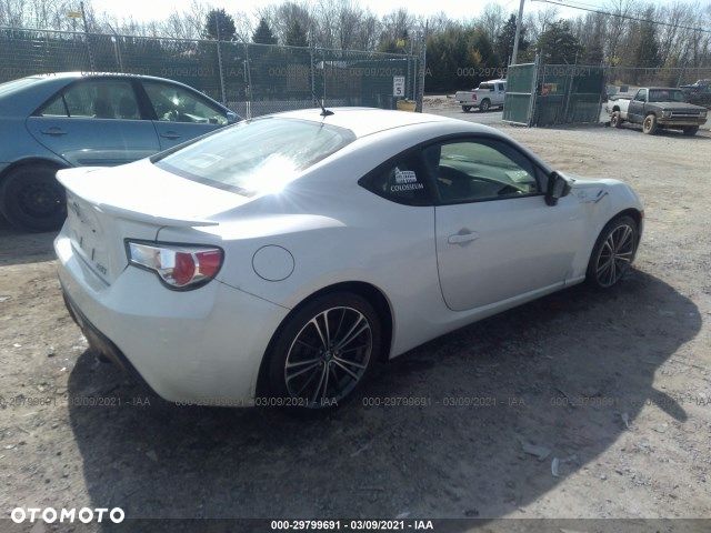 Toyota GT86 - 18