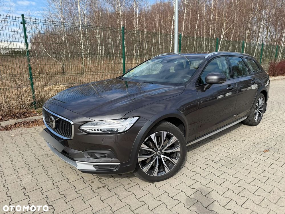 Volvo V90 - 1