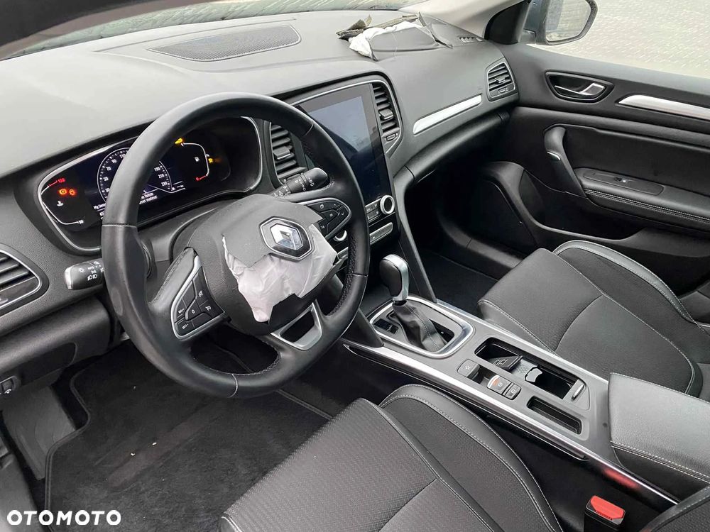 Renault Megane 1.3 TCe FAP Techno EDC - 11
