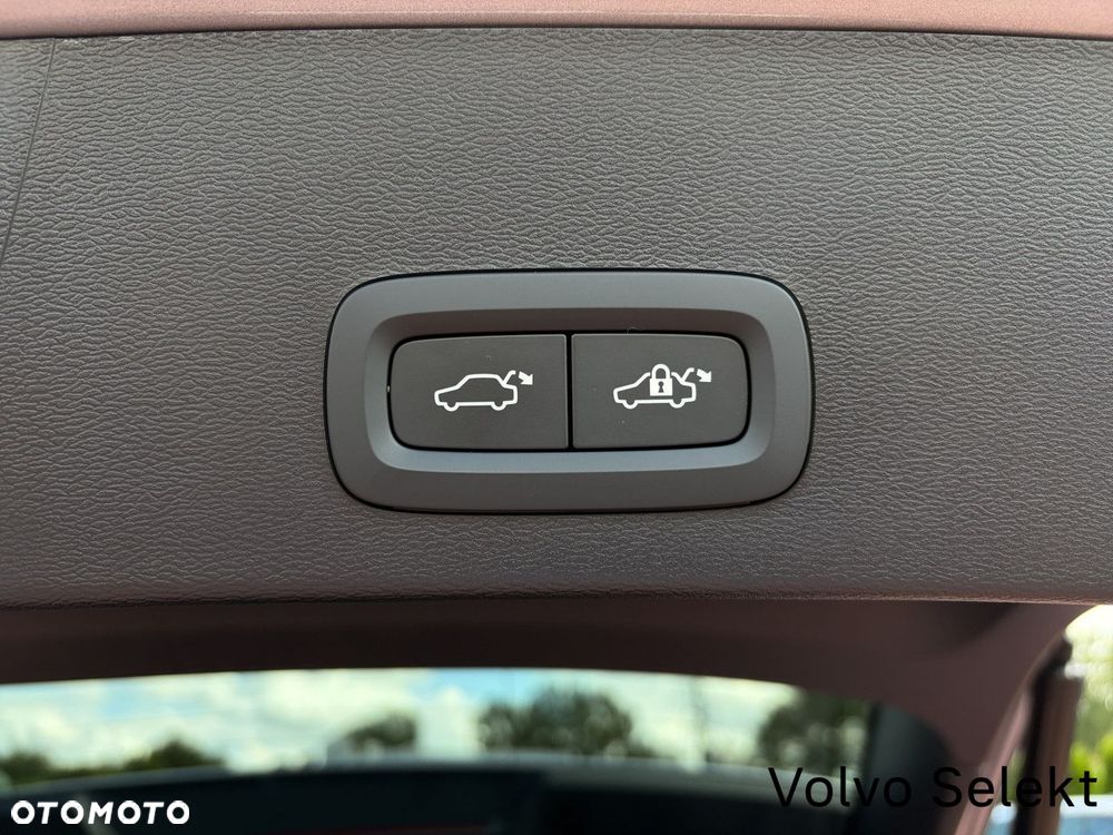 Volvo XC 40 B3 B DKG Core - 14