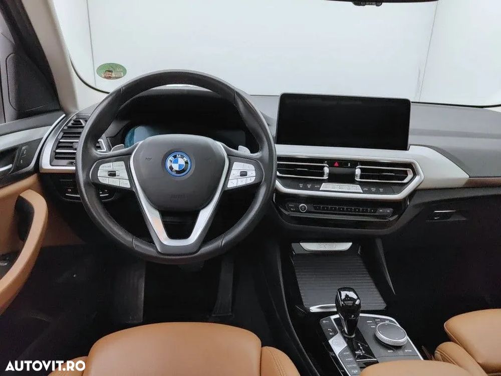 BMW X3 xDrive30e AT PHEV - 6