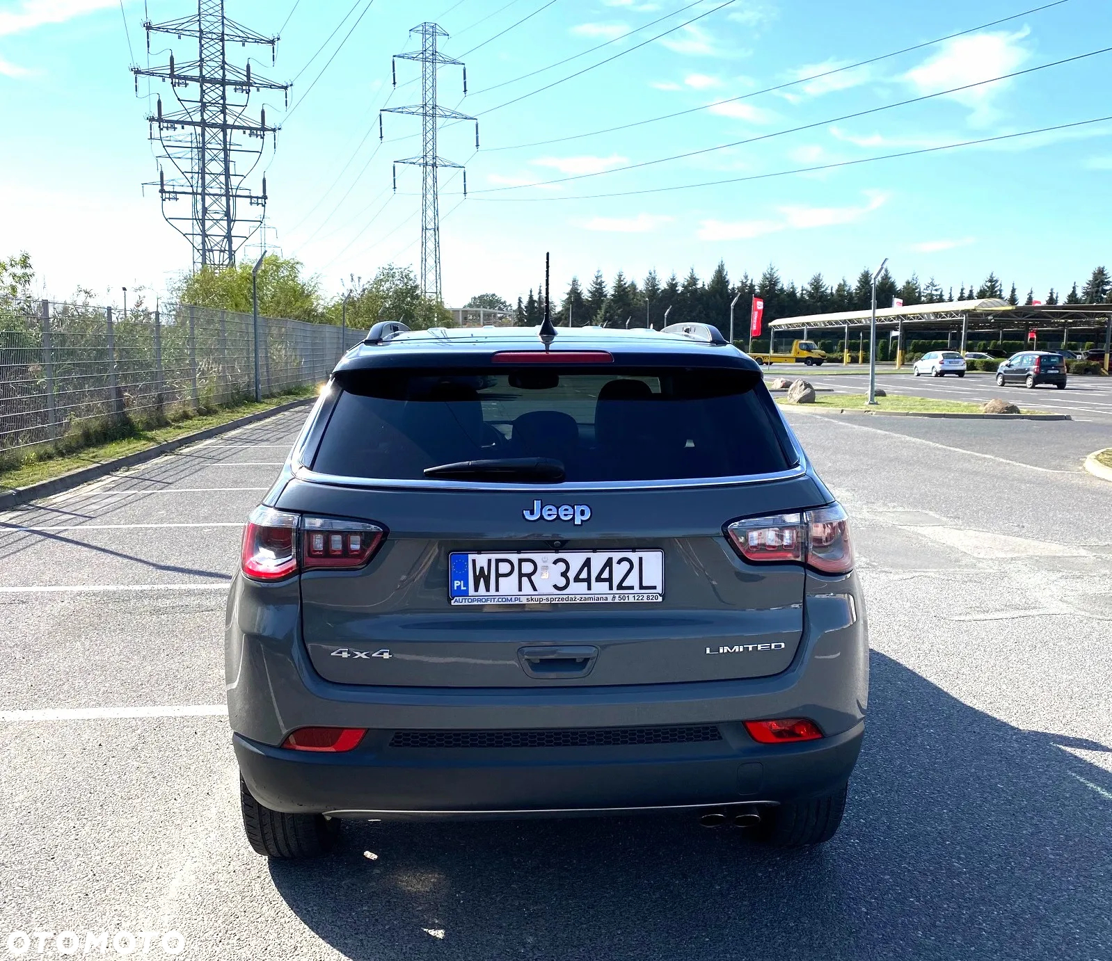 Jeep Compass - 8