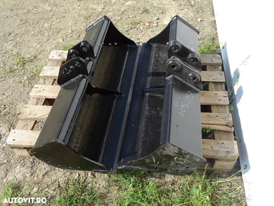 CUPA TALUZ CAT 301 - 3