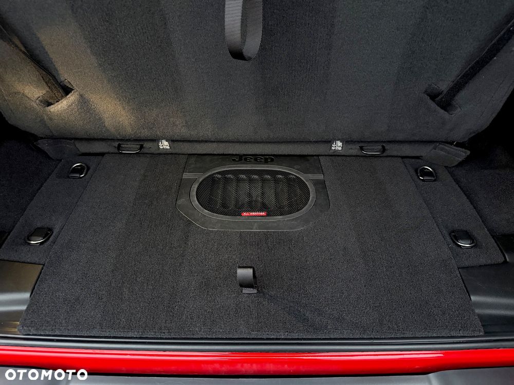 Jeep Wrangler GME 2.0 Turbo Rubicon - 24