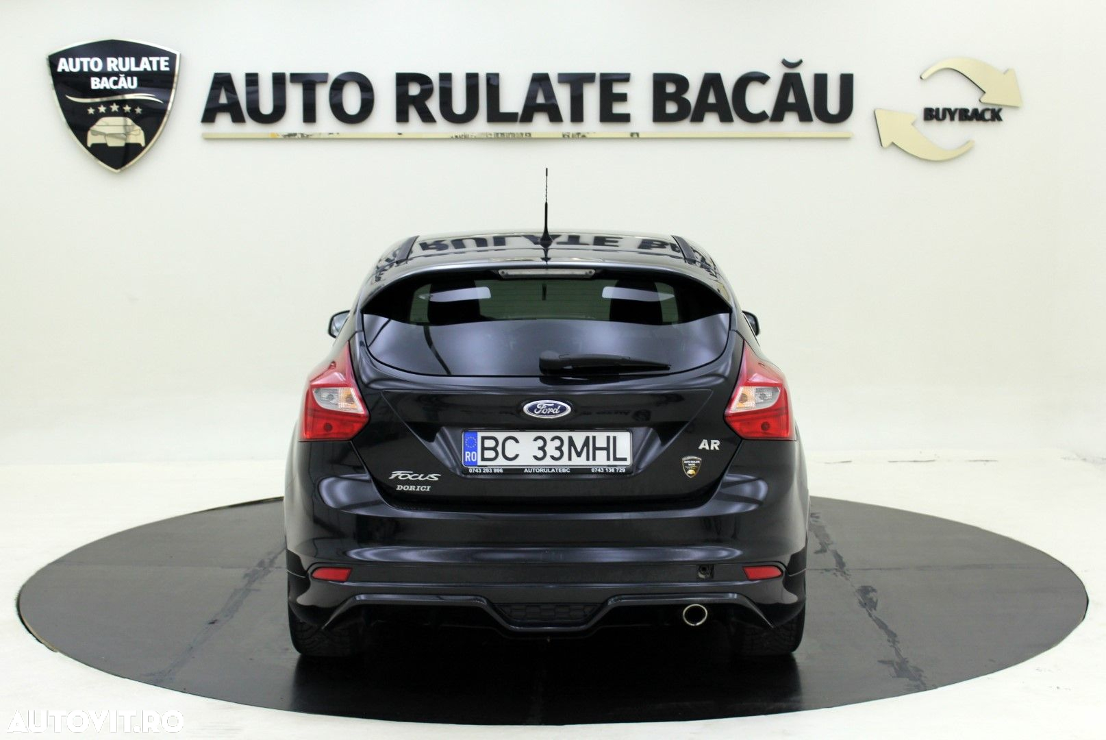 Ford Focus - 11