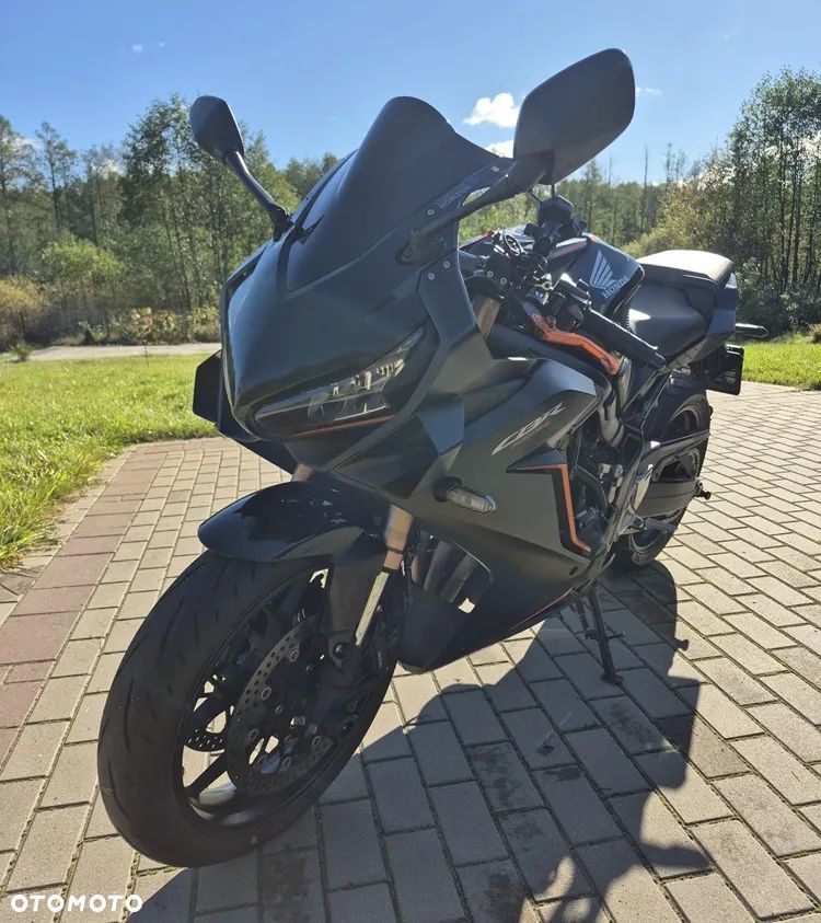 Honda CBR - 6