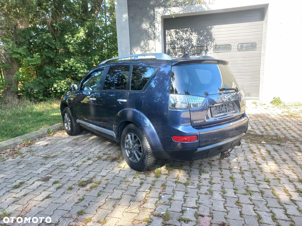 Mitsubishi Outlander 2.4 4WD CVT Intense - 5