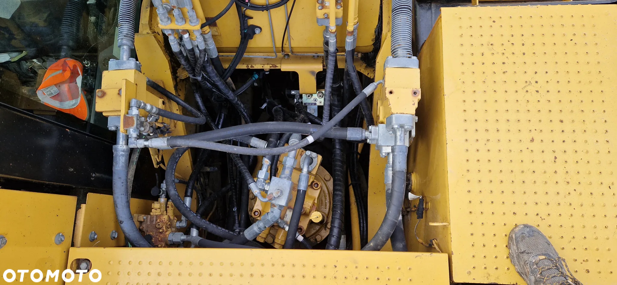 Caterpillar 329 EL - 22