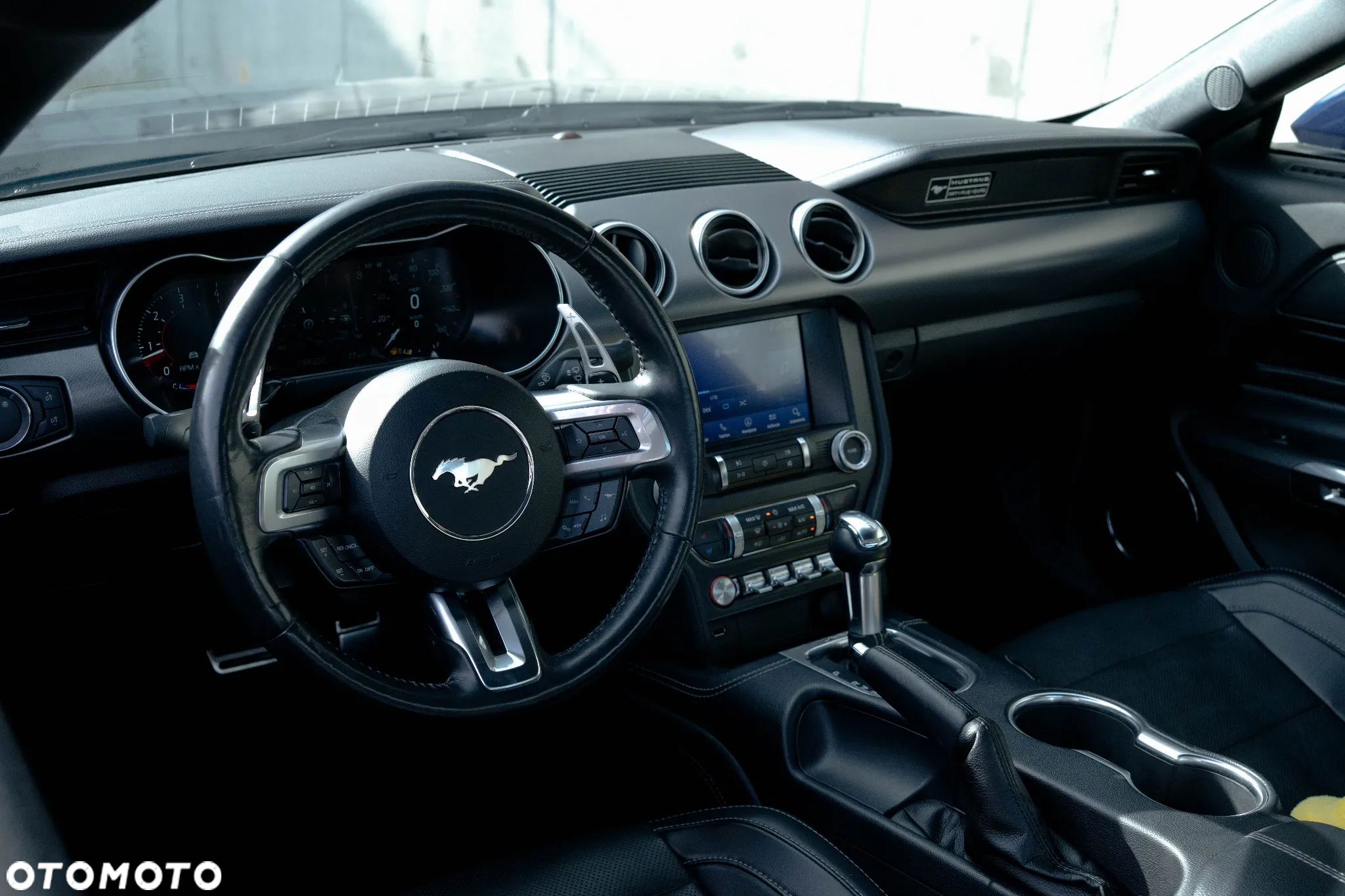 Ford Mustang 2.3 EcoBoost - 12