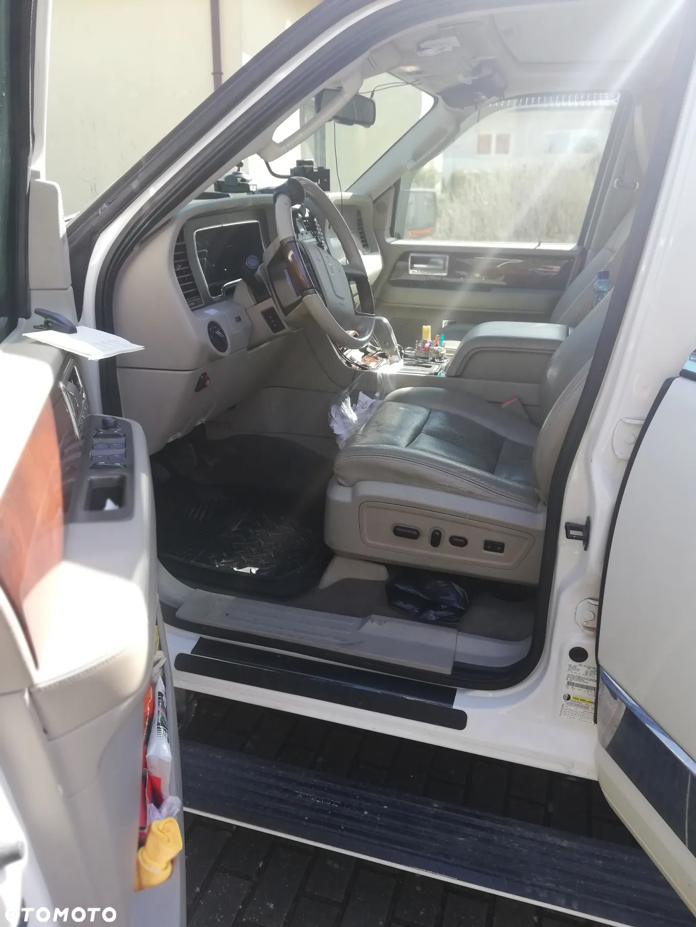Lincoln Navigator 5.4 4x4 - 7