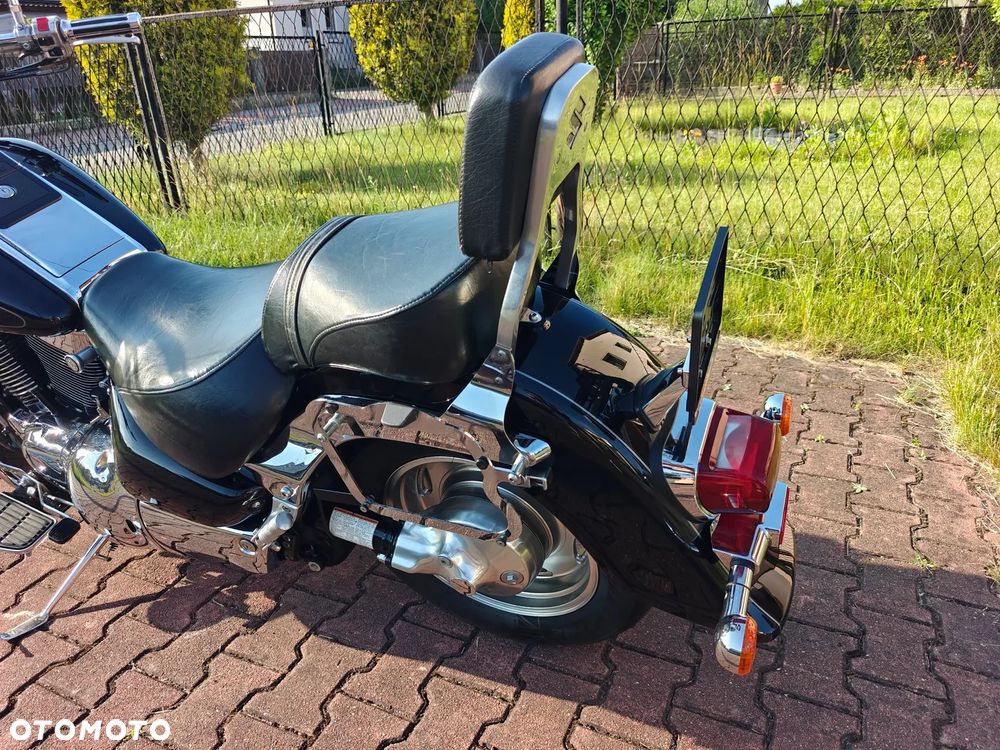 Suzuki VL 1500 Intruder LC - Boulevard C90 - 17