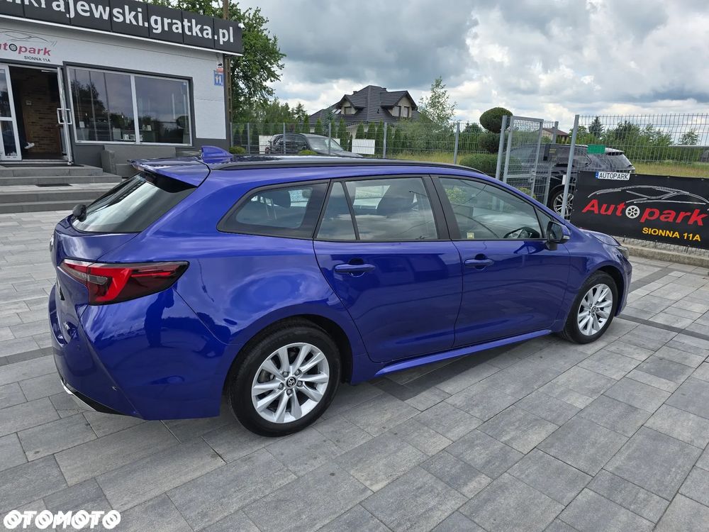 Toyota Corolla 1.8 Hybrid Comfort - 19