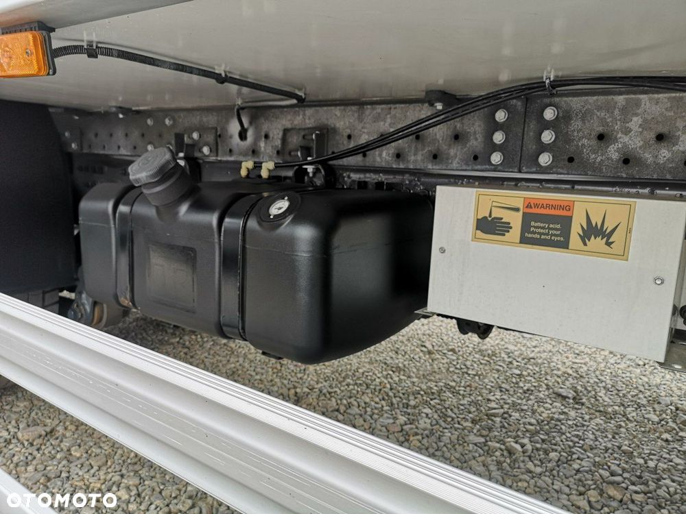 Renault Premium 270 DXI EEV Chłodnia Winda Ładowność 9275KG Super Stan! - 14