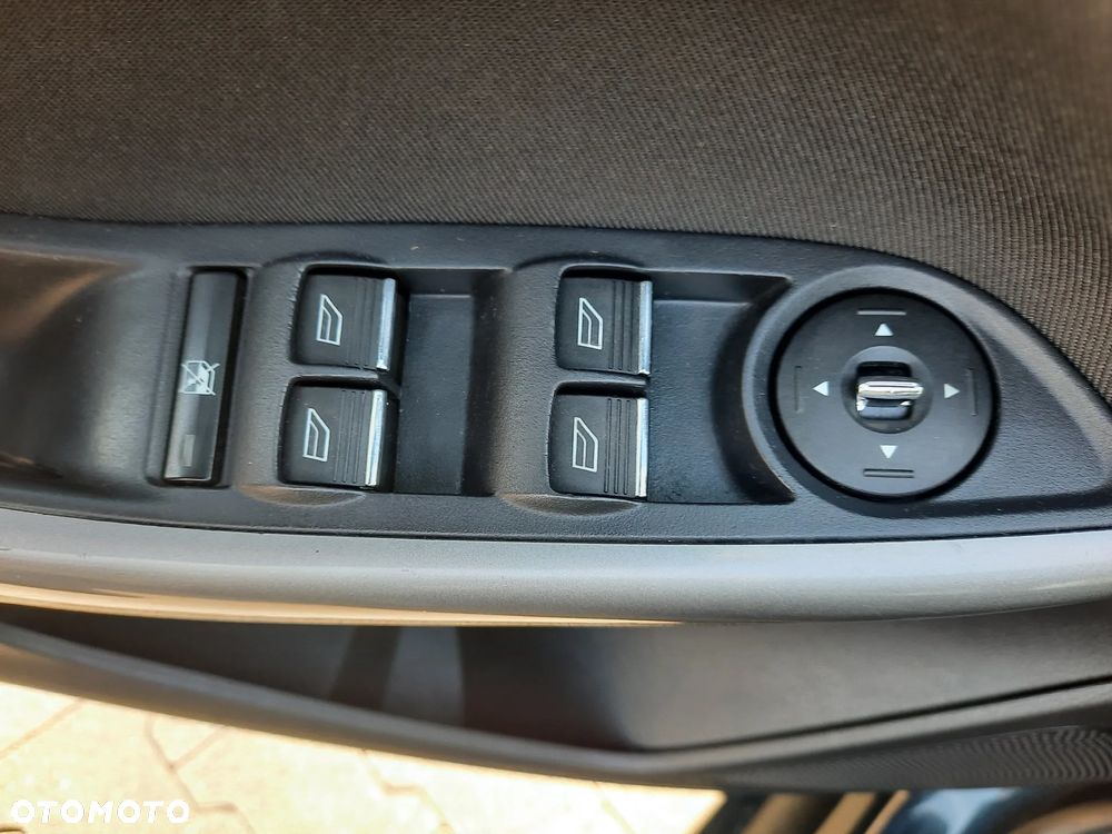Ford Focus 1.0 EcoBoost Edition - 6