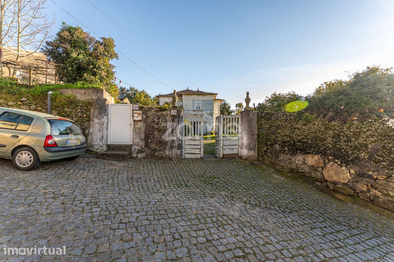 Quinta, com Moradia habitável e Terreno de 8744m² em Fânzeres-Gondo... - Grande imagem: 3/60