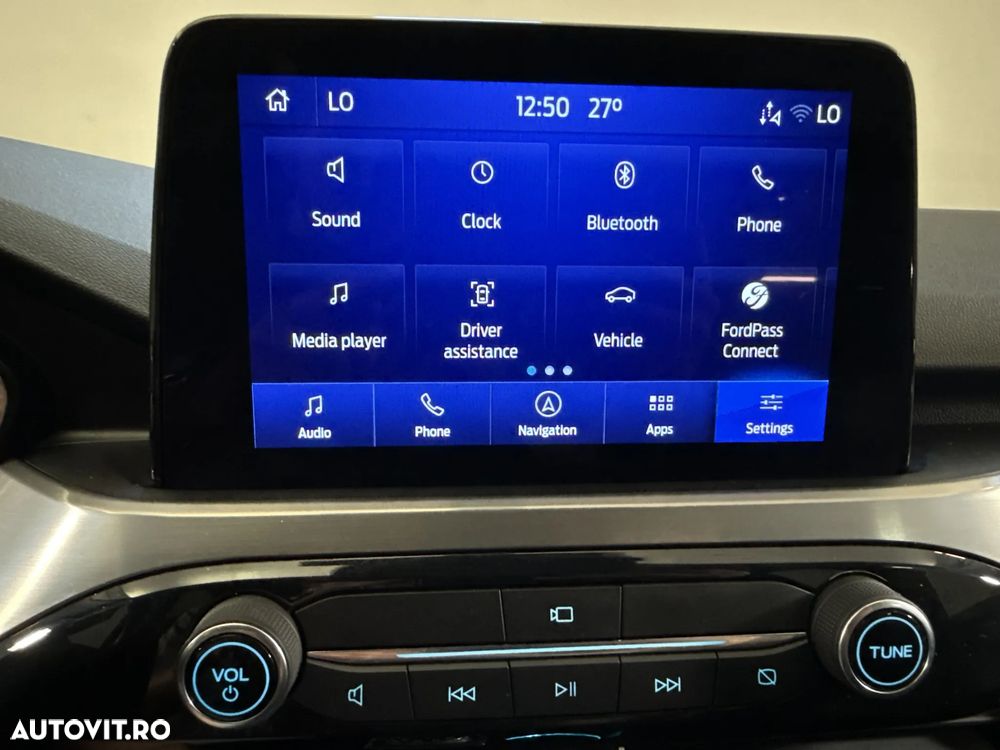 Ford Kuga - 20