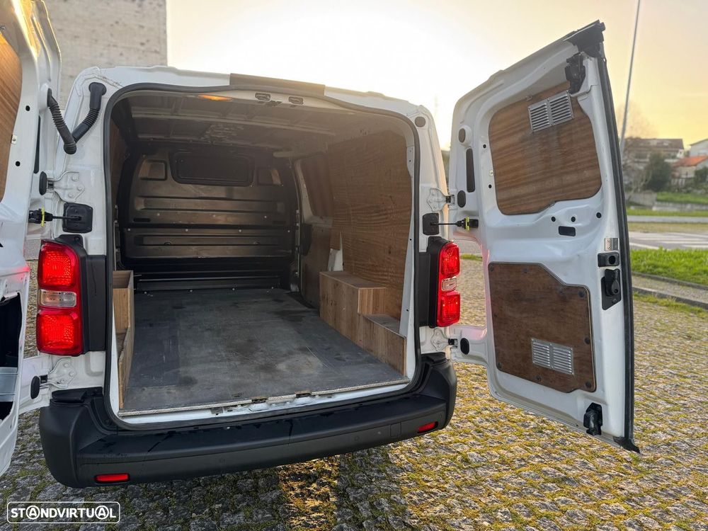 Peugeot Expert 2.0 BlueHDi L2H1 Premium Longa - 11