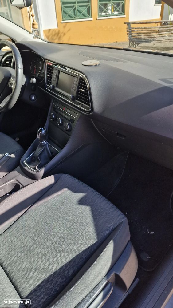 SEAT Leon ST 1.6 TDI S&S Style - 15