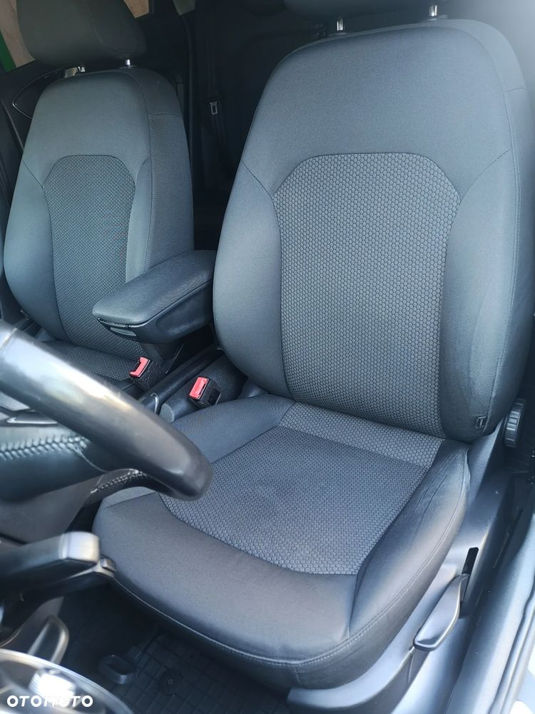 Audi A1 Sportback 1.0 TFSI ultra design - 21