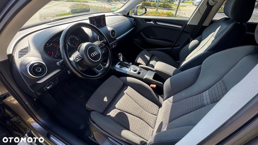 Audi A3 1.4 TFSI Ambition S tronic - 10