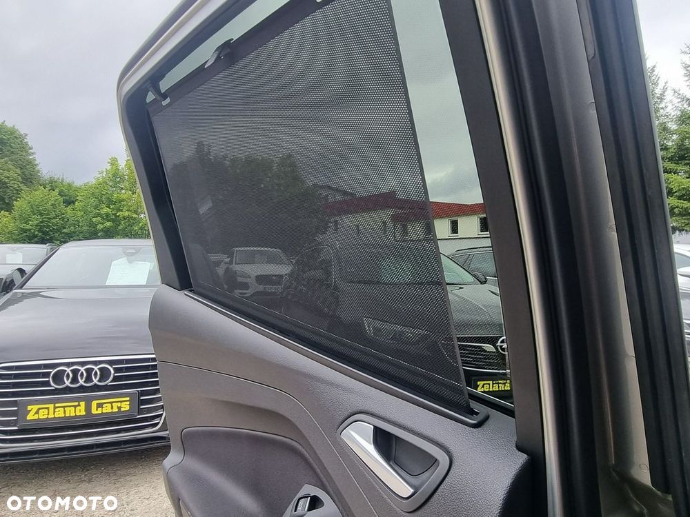 Ford C-MAX - 17