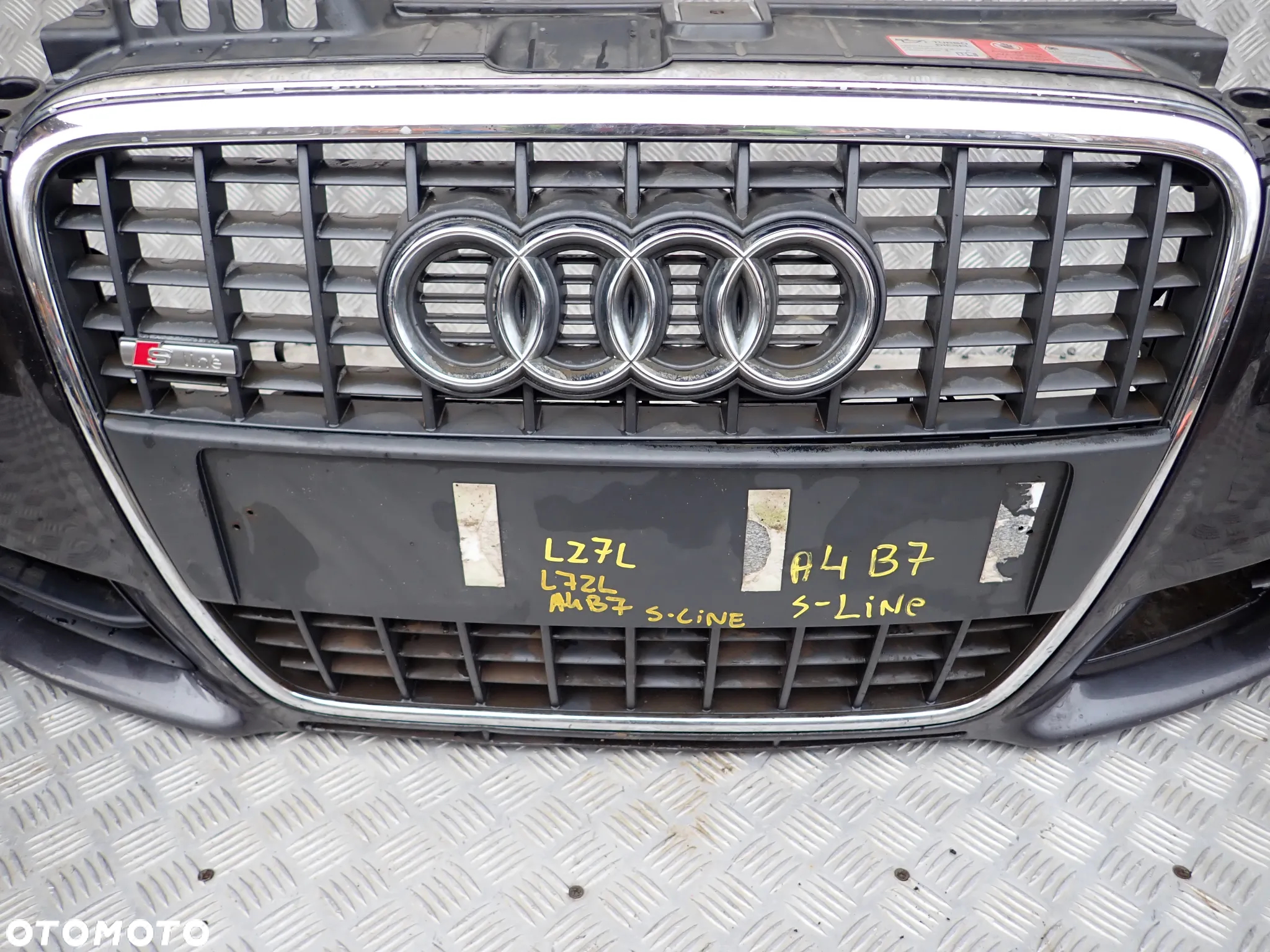 ZDERZAK PRZÓD AUDI A4 B7 S-LINE LZ7L - 2