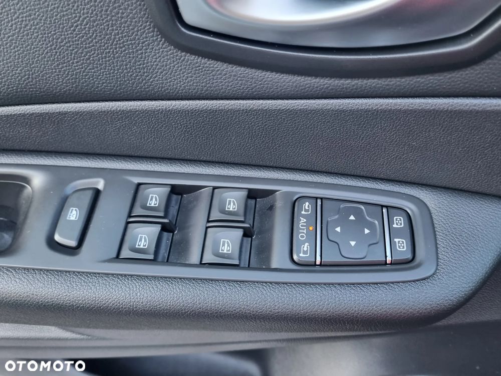 Renault Captur 0.9 Energy TCe Intens - 26