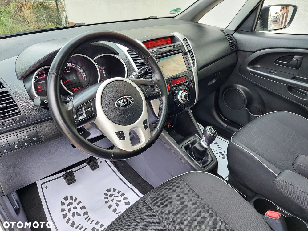 Kia Venga 1.6 CVVT Titanium Collection - 30