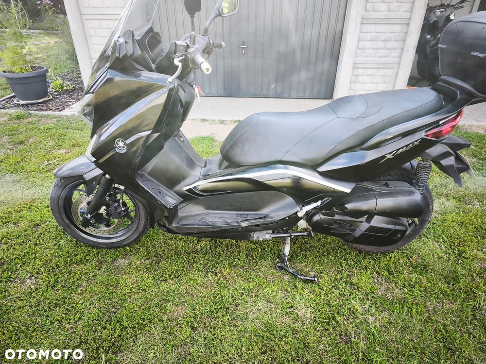 Yamaha X-max - 1