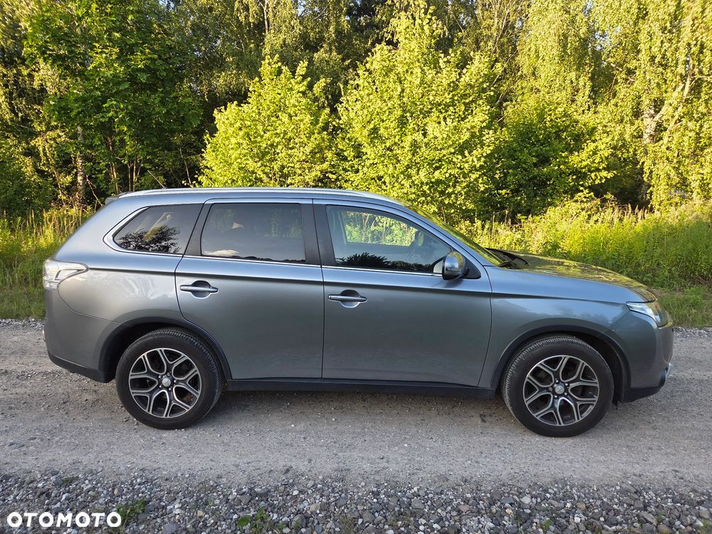 Mitsubishi Outlander 2.0 Intense 4WD CVT - 4