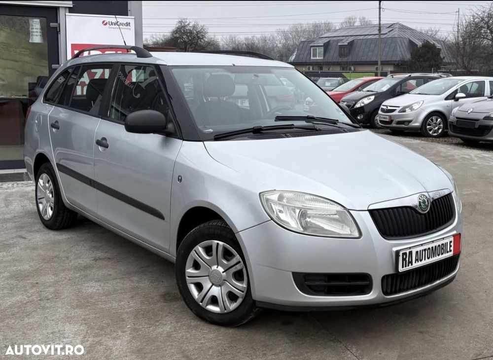 Skoda Fabia 1.2 HTP STYLE EDITION - 11