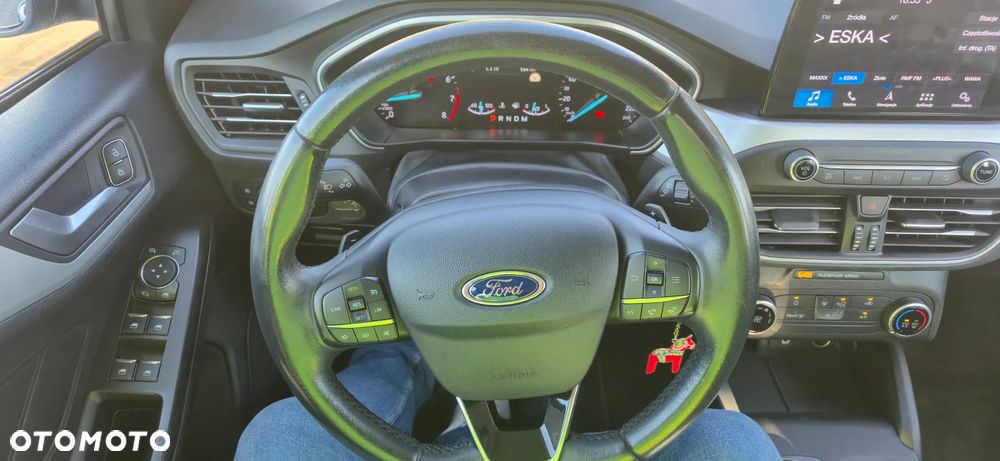 Ford Focus 1.0 EcoBoost Trend Edition - 1