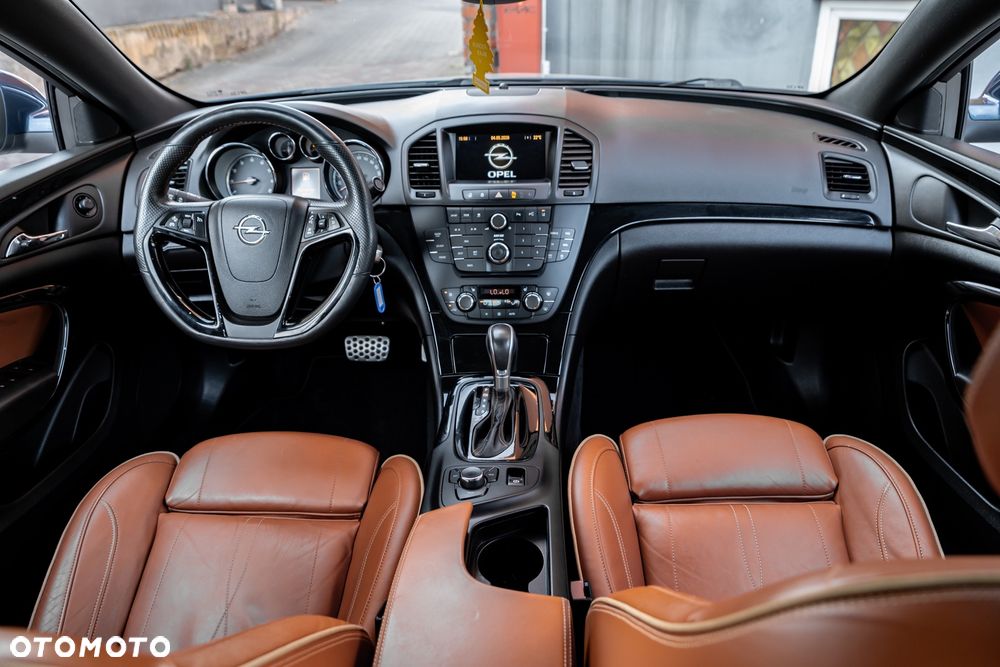 Opel Insignia 2.0 SIDI Turbo 4x4 Innovation - 28