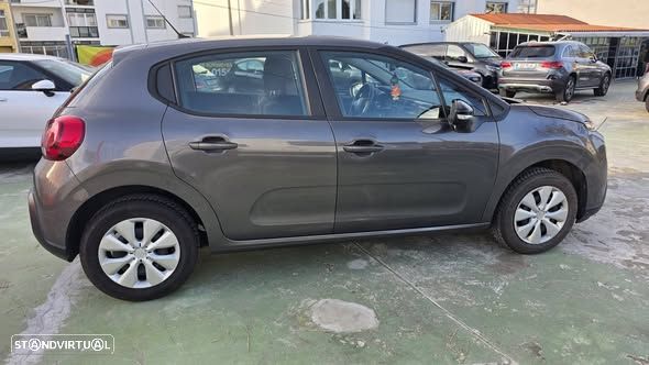 Citroën C3 1.2 PureTech Shine - 3