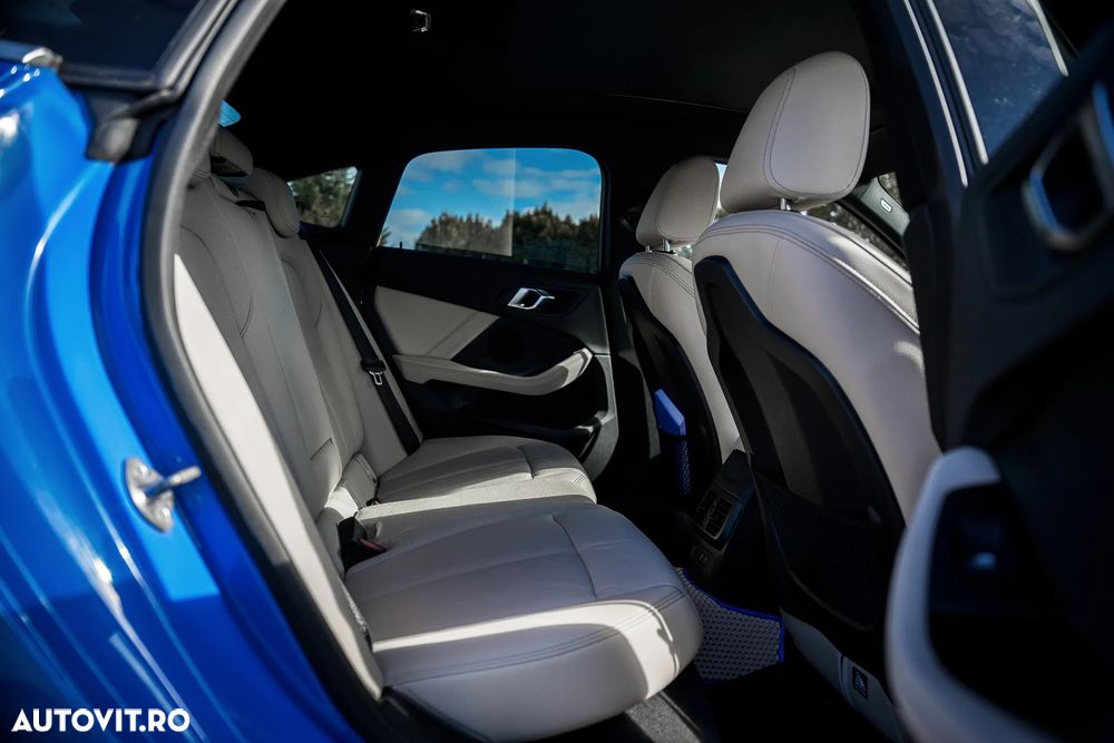 BMW Seria 2 218i Aut. M Sport - 14