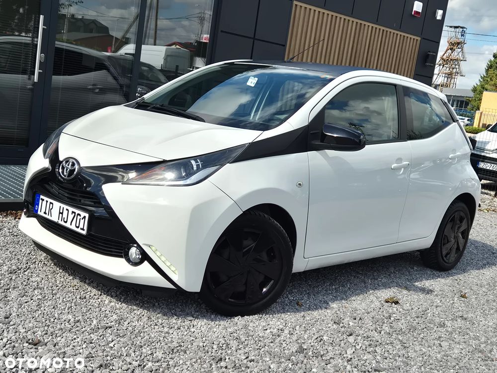 Toyota Aygo x-play Eco - 4