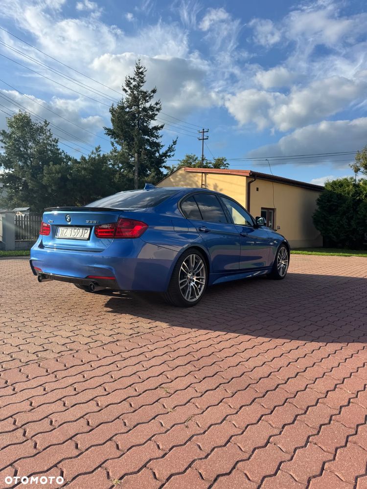 BMW Seria 3 335xi - 6