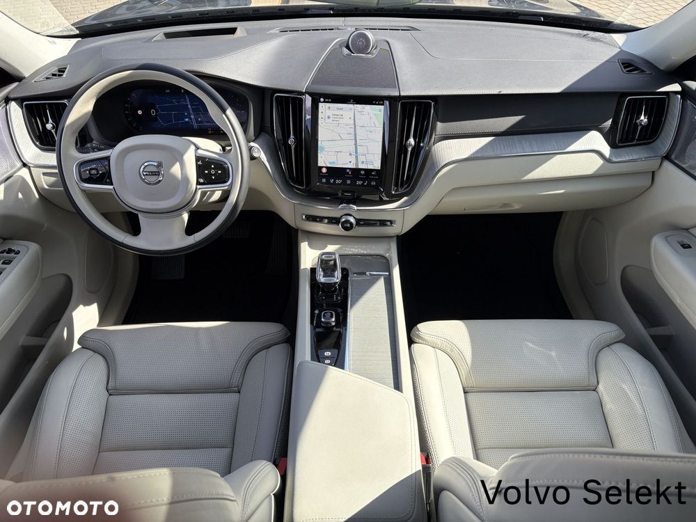 Volvo XC 60 - 22