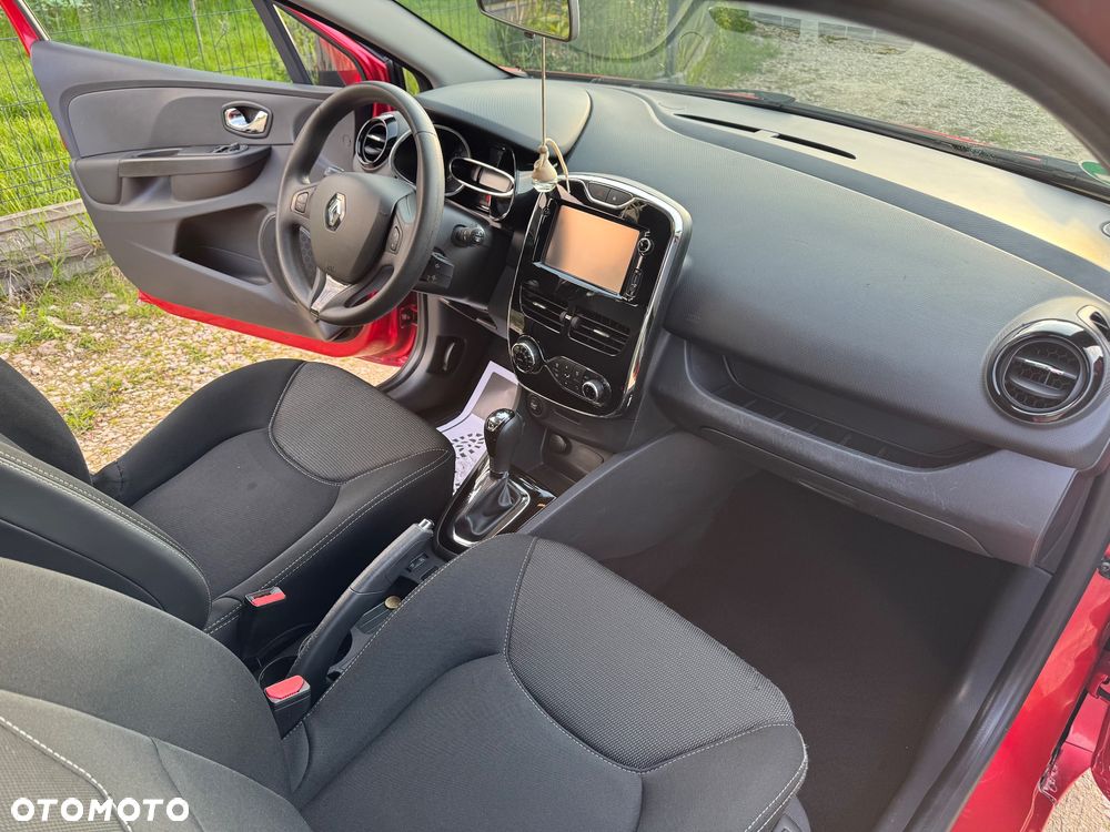 Renault Clio 1.2 Energy TCe Limited EDC EU6 - 12