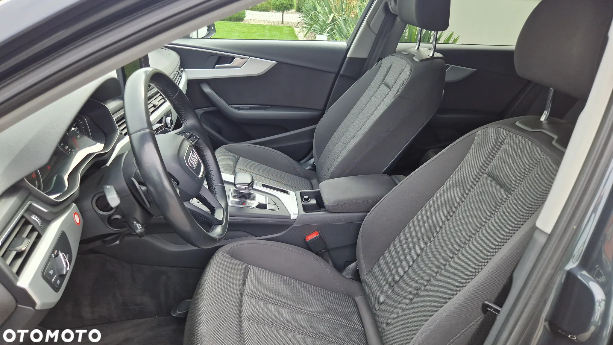 Audi A4 ver-2-0-tdi-s-tronic-sport - 12