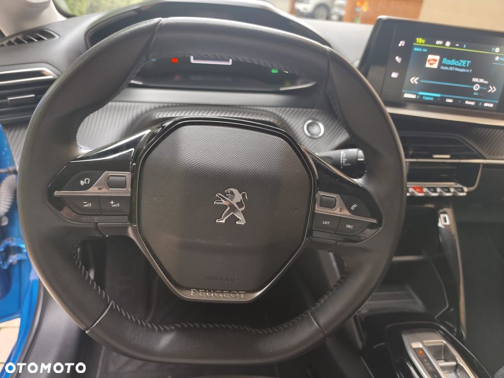 Peugeot 208 50kWh Style - 17