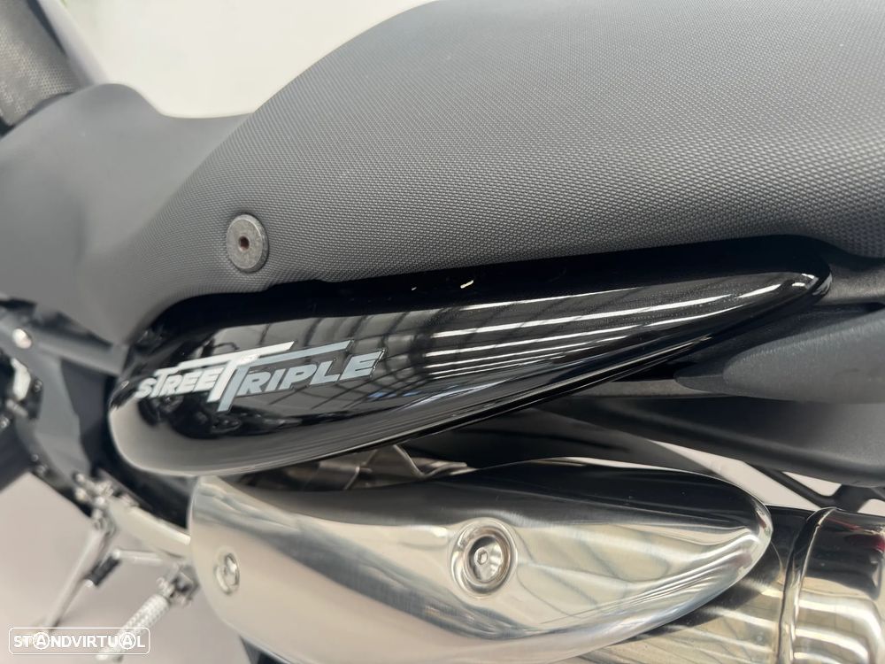 Triumph Street Triple 675 - 20