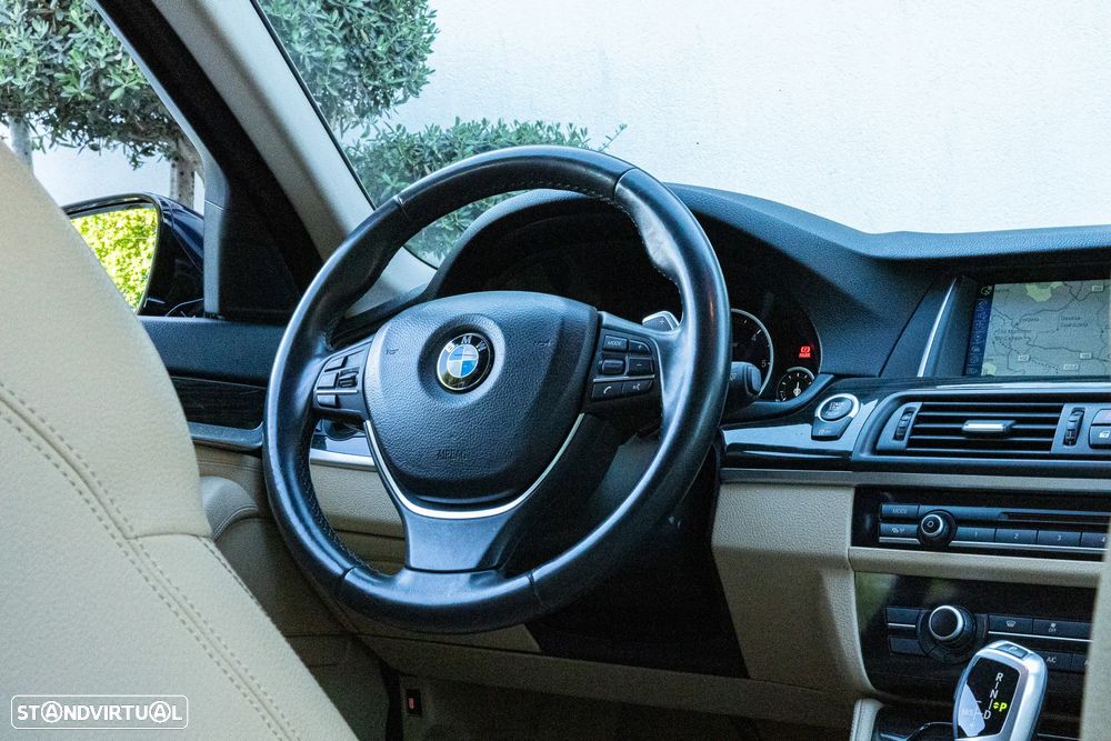 BMW 520 d Line Luxury Auto - 28